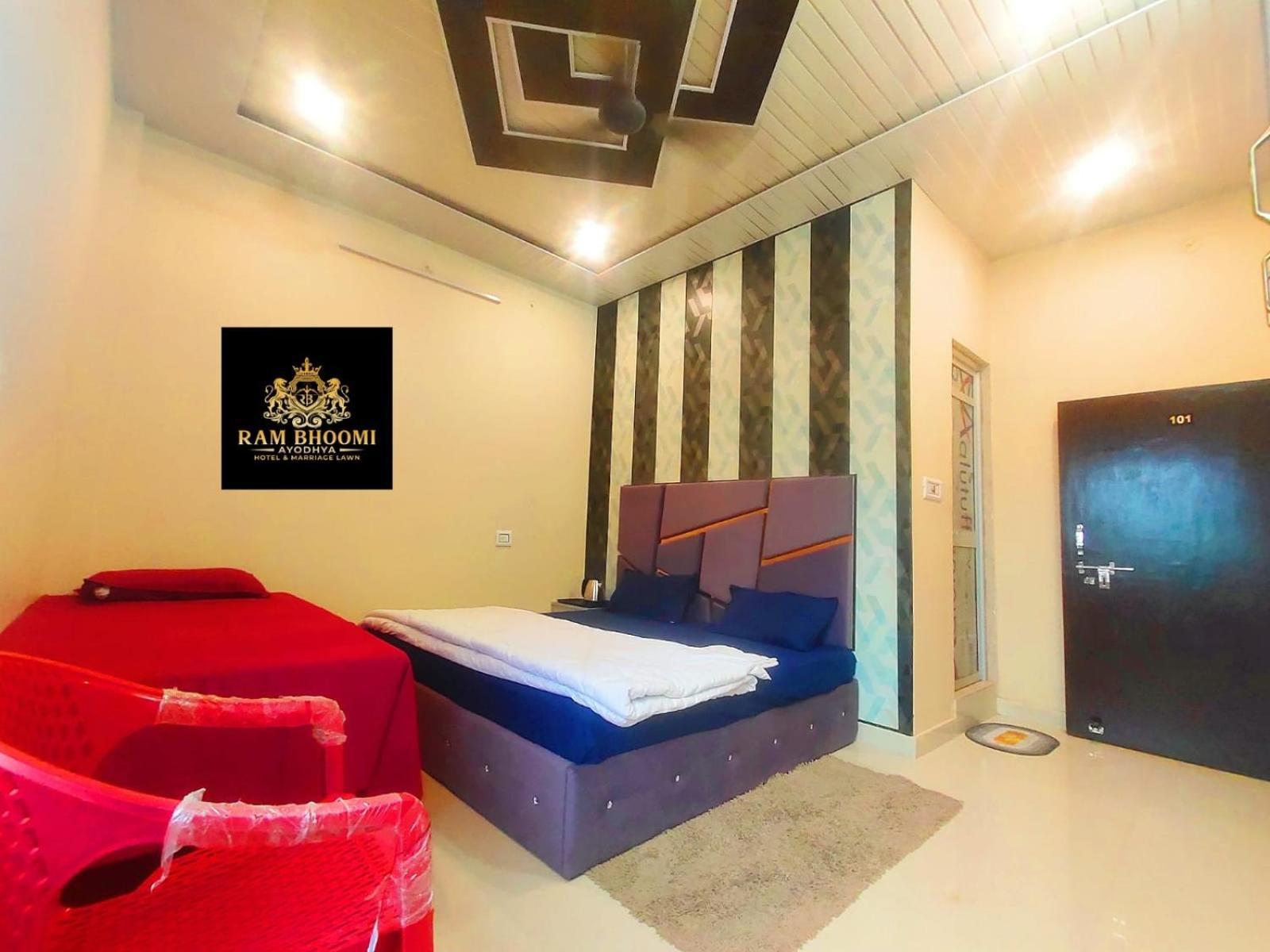 Hotel Rambhoomi Ayodhya エクステリア 写真